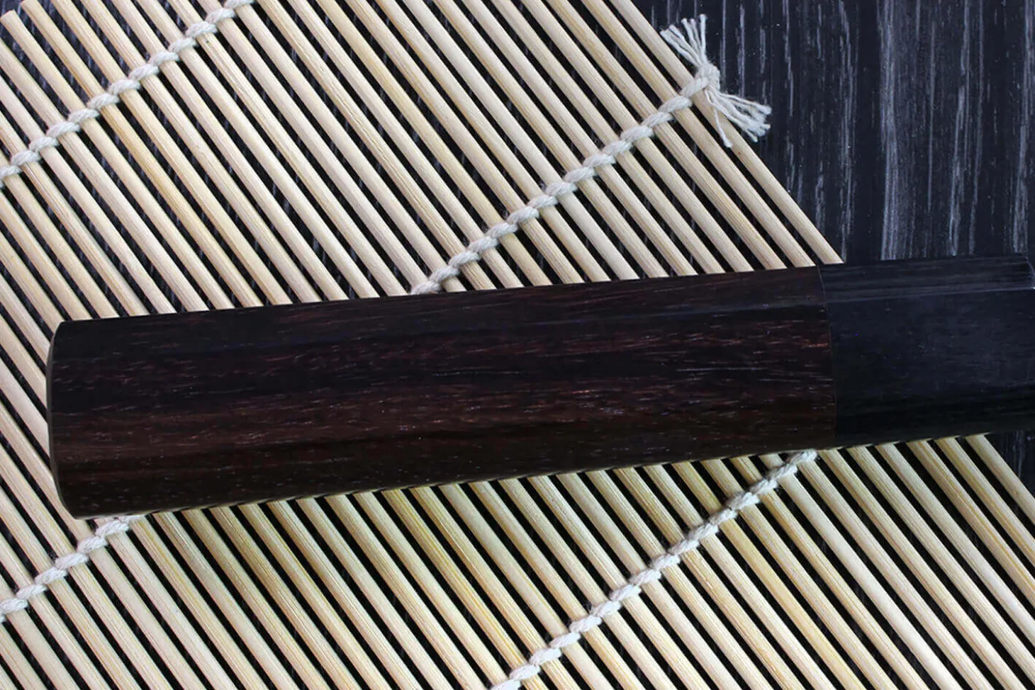 Couteau santoku japonais artisanal Takeshi Saji R2 Nickel Damas 18cm