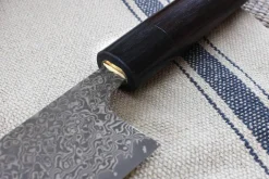 Couteau santoku japonais artisanal Yoshimi Kato 16.5cm VG10 Nickel Damascus