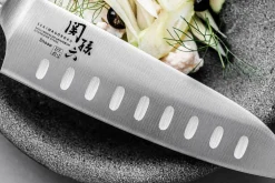 Couteau Santoku japonais Kai Seki Shoso alvéolé 16.5cm