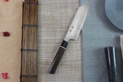 Couteau santoku japonais Kanetsugu Zuiun acier SPG2 damas 18cm