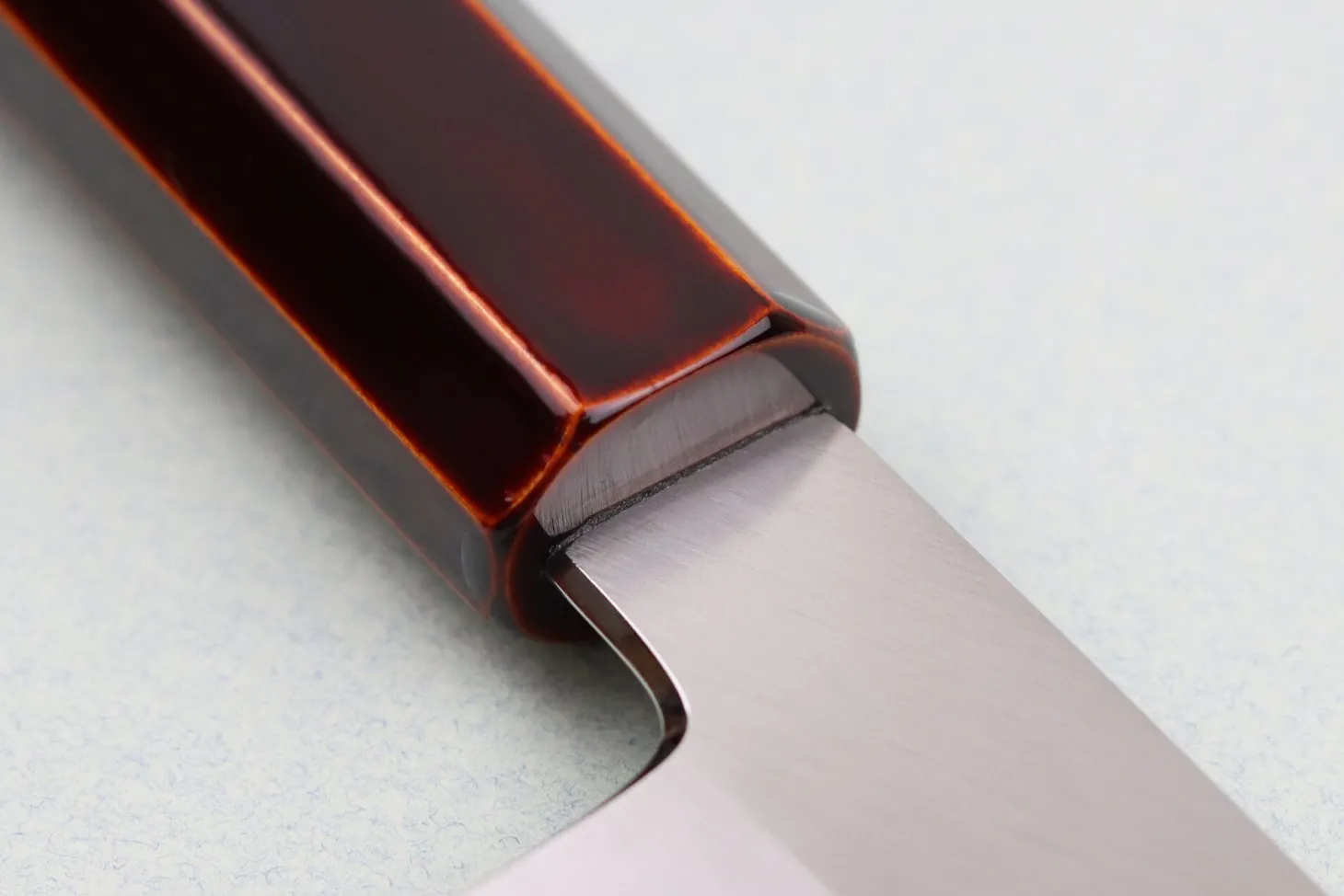 Couteau santoku kiritsuke 18cm japonais artisanal Hado Ginsan Kijiro