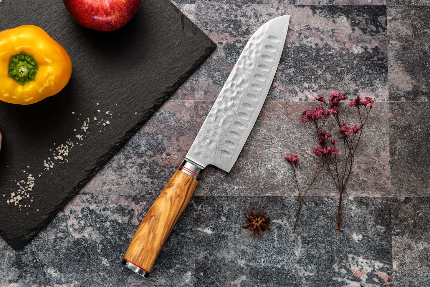 Couteau santoku Wusaki Damas 10Cr alvéolé 18cm manche en olivier