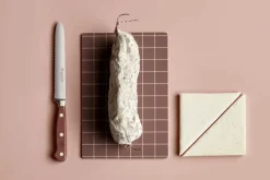 Couteau à saucisson Wusthof Classic Colour Tasty Sumac forgé lame crantée 14cm