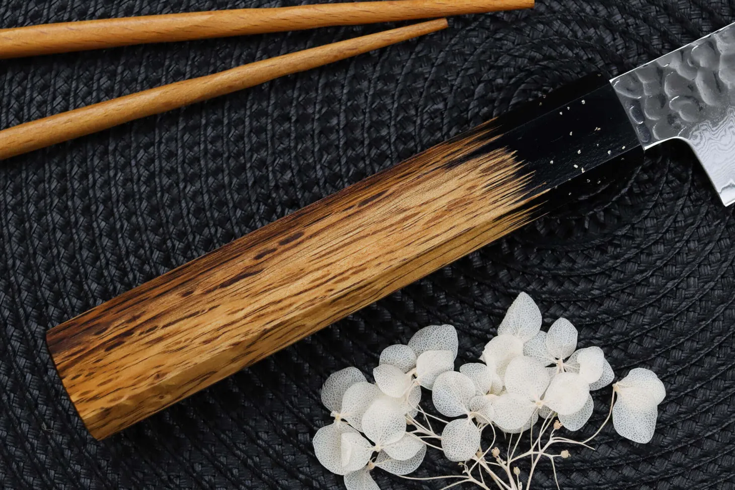 Couteau sujihiki 24cm japonais Sakai Takayuki Kashi Urushi VG10 damas