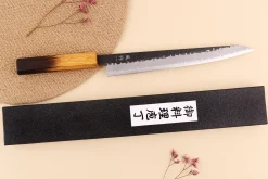 Couteau sujihiki 24cm japonais artisanal Yuzo Black AS chêne brûlé
