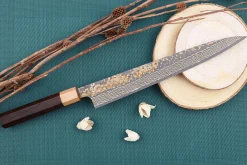 Couteau sujihiki 27cm japonais artisanal Takeshi Saji VG10 Gold