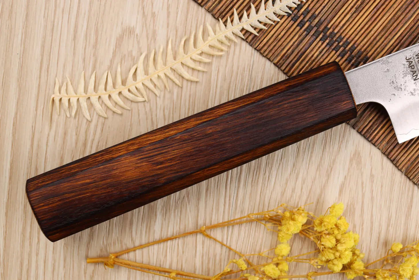 Couteau sujihiki japonais artisanal Wusaki Yoshi G3 chêne 24cm