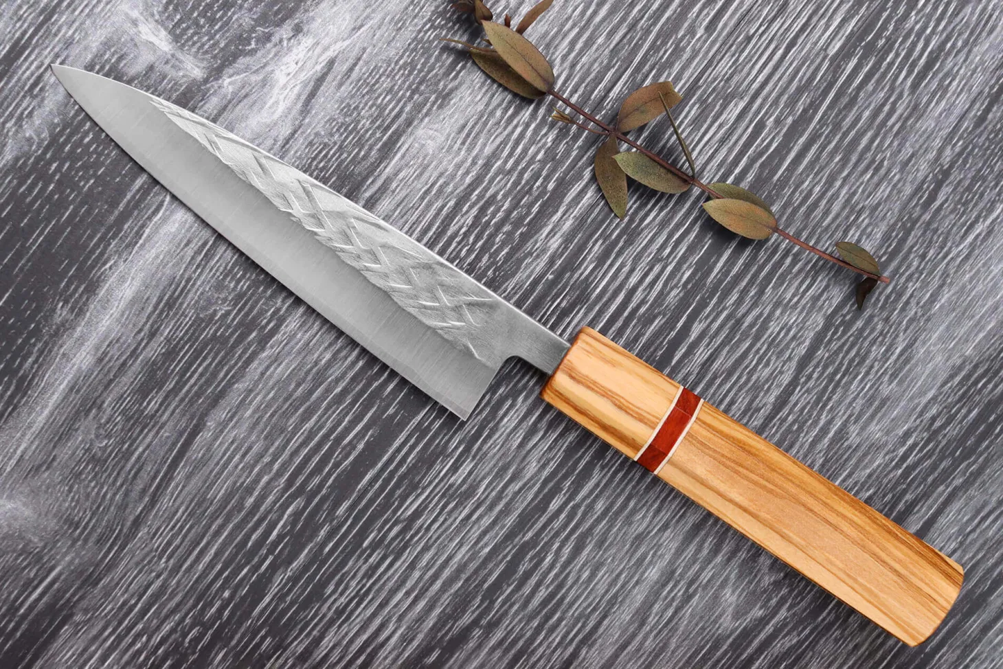 Couteau universel 13,5cm japonais artisanal Yuzo SLD olivier et sequoia