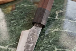 Couteau universel 13cm japonais artisanal Yu Kurosaki Kokusen AS martelé