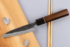 Couteau universel 12cm japonais artisanal Yuzo Black Nashiji