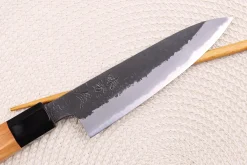 Couteau universel 13,5cm japonais artisanal Hinoura Mutsumi Ajikataya Black Nashiji