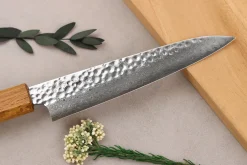 Couteau universel 15cm japonais artisanal Wusaki Yaketa VG10 damas chêne brûlé
