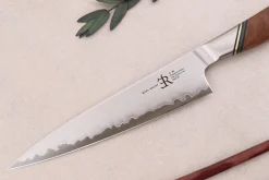 Couteau universel 13cm Ryda Knives A-30 San Maï et manche en noyer