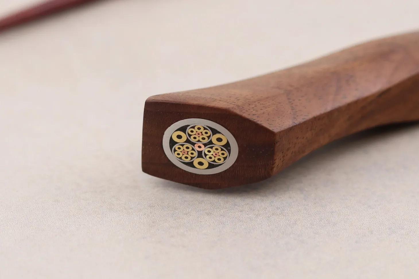 Couteau universel 13cm Ryda Knives A-30 San Maï et manche en noyer