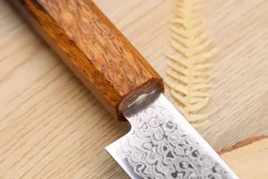 Couteau universel japonais artisanal Yoshihiro ZAD lame damassée 15cm