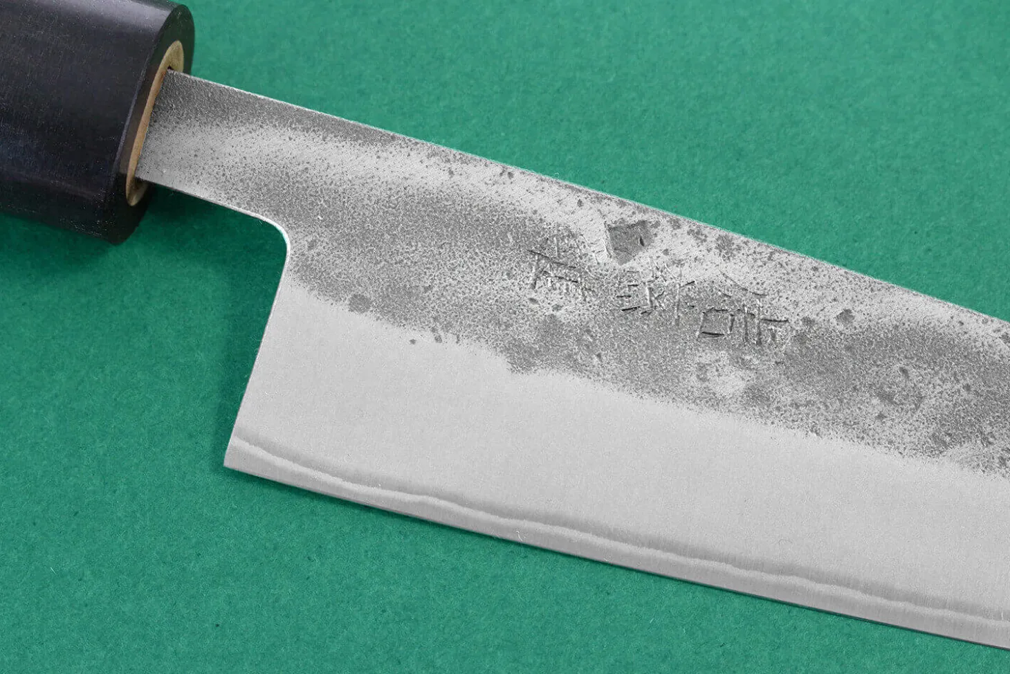 Couteau universel japonais artisanal Wusaki Nakata BS2 13.5cm manche en noyer