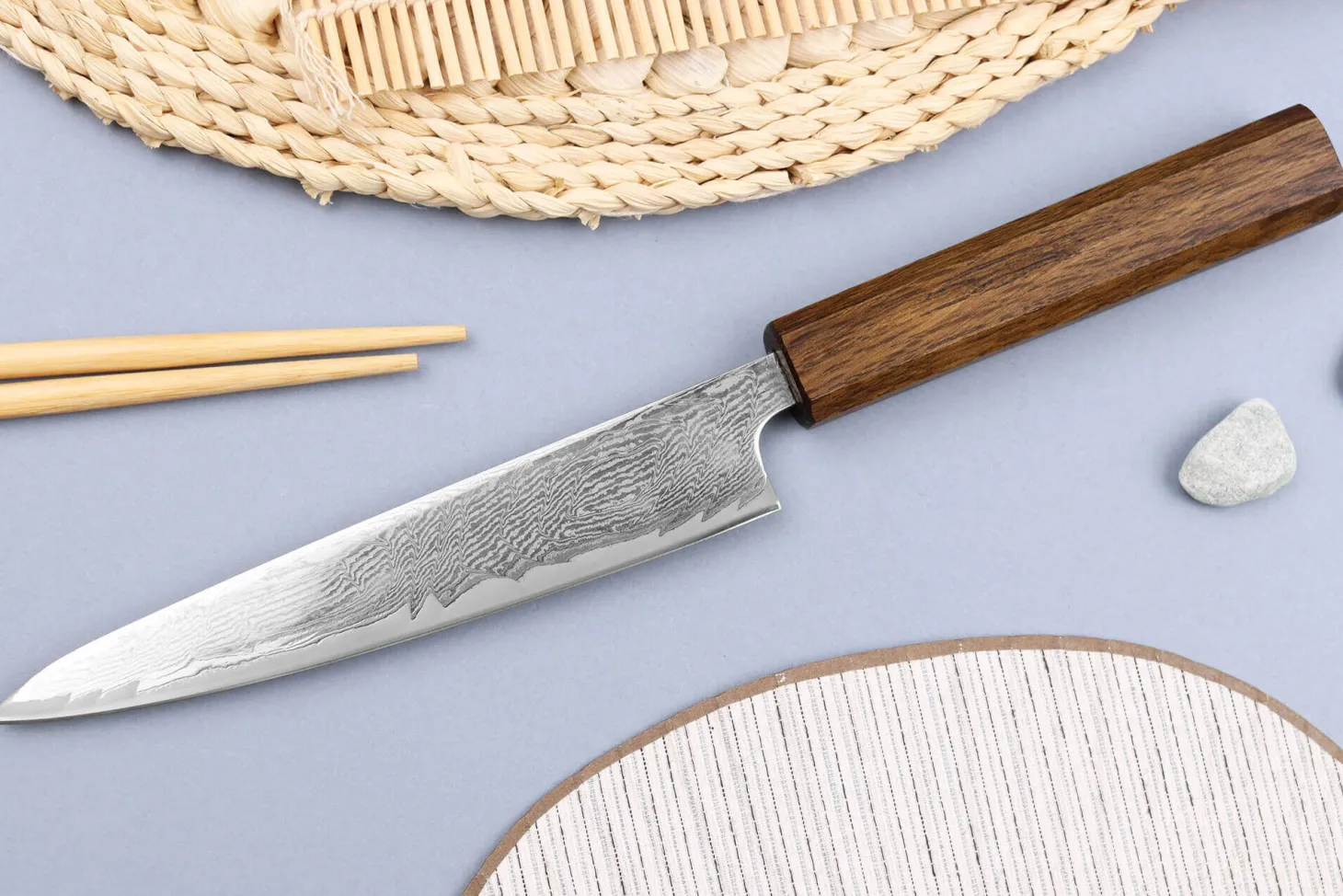 Couteau universel japonais artisanal Wusaki Unagi AUS10 Damas 15cm manche en chêne
