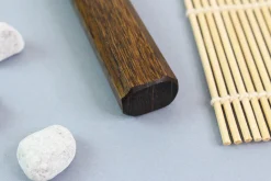 Couteau universel japonais artisanal Wusaki Unagi AUS10 damas 14cm manche chêne