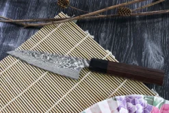 Couteau universel japonais artisanal Takeshi Saji R2 Nickel Damas 13,5cm