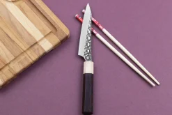 Couteau universel japonais artisanal martelé Yu Kurosaki senko 13cm acier SG2