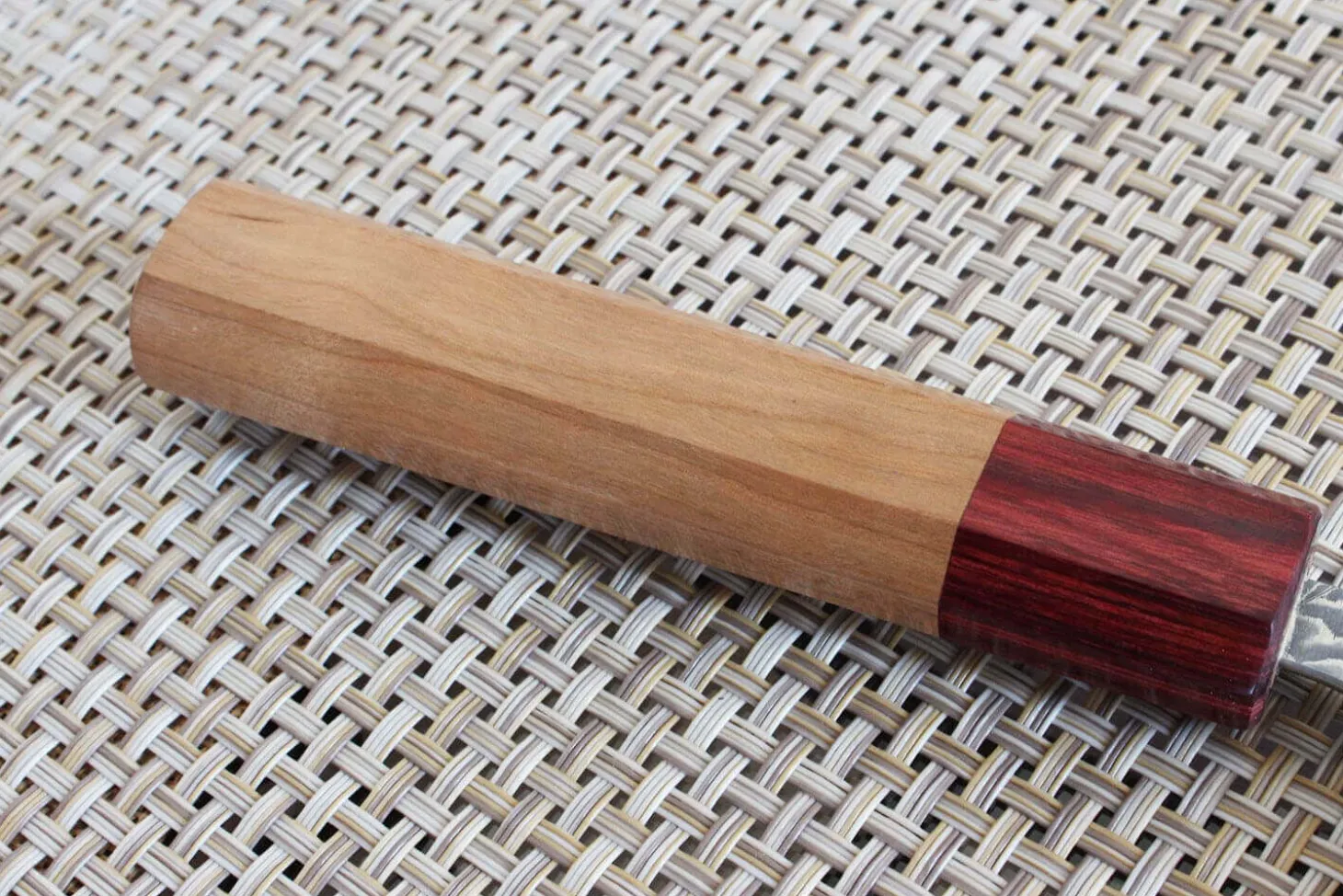 Couteau universel japonais artisanal Yoshimi Kato 15cm SG2 Damascus cerisier