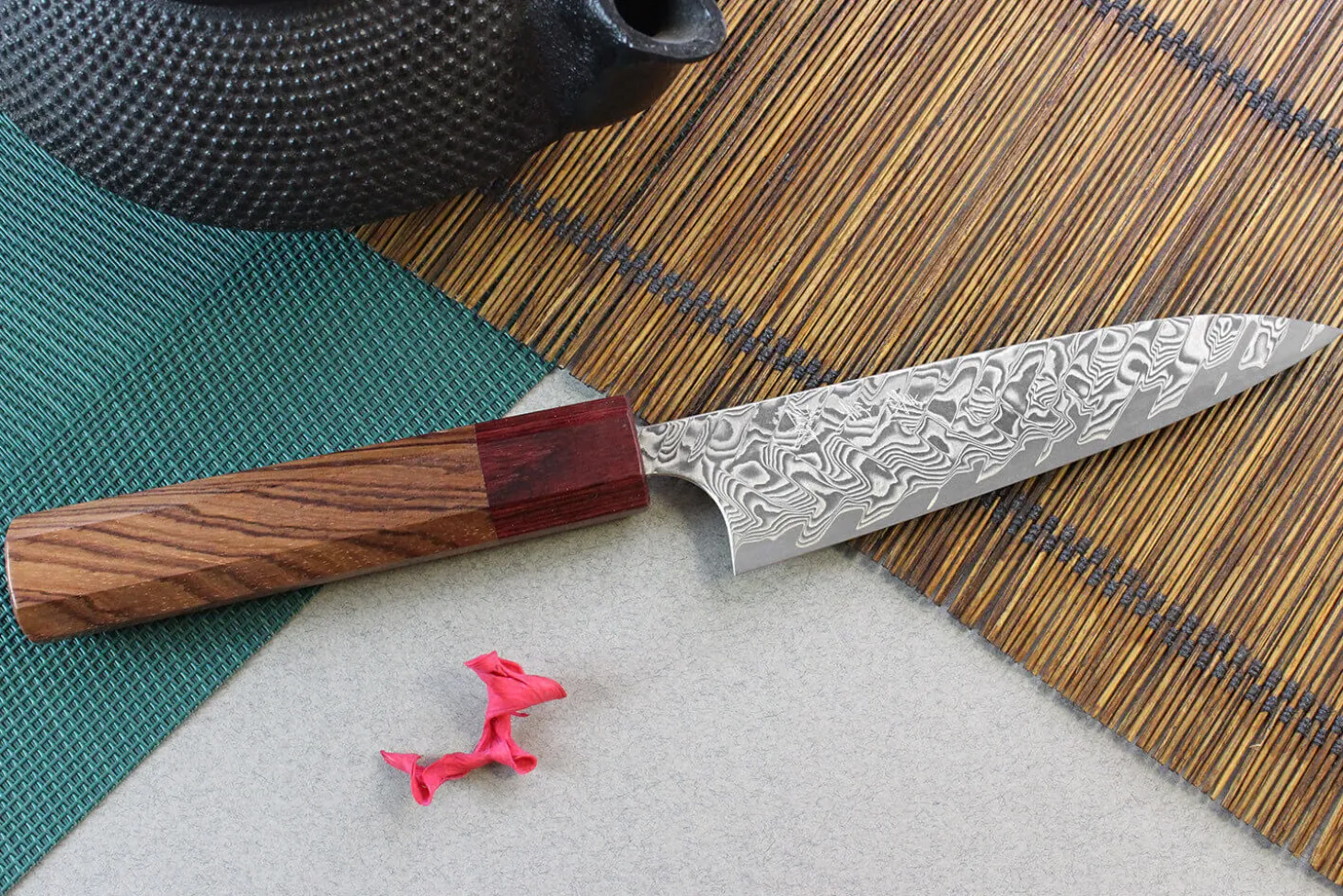 Couteau universel japonais artisanal Yoshimi Kato 12cm SG2 Damascus