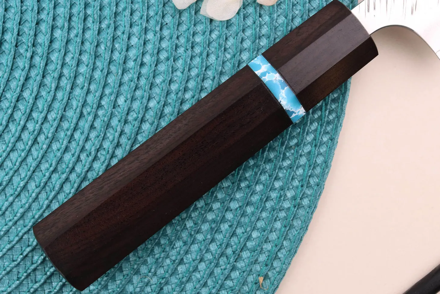 Couteau universel japonais artisanal Yu Kurosaki Fujin 12cm SG2 turquoise