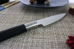 Couteau universel japonais KAI Wasabi Black lame 10cm