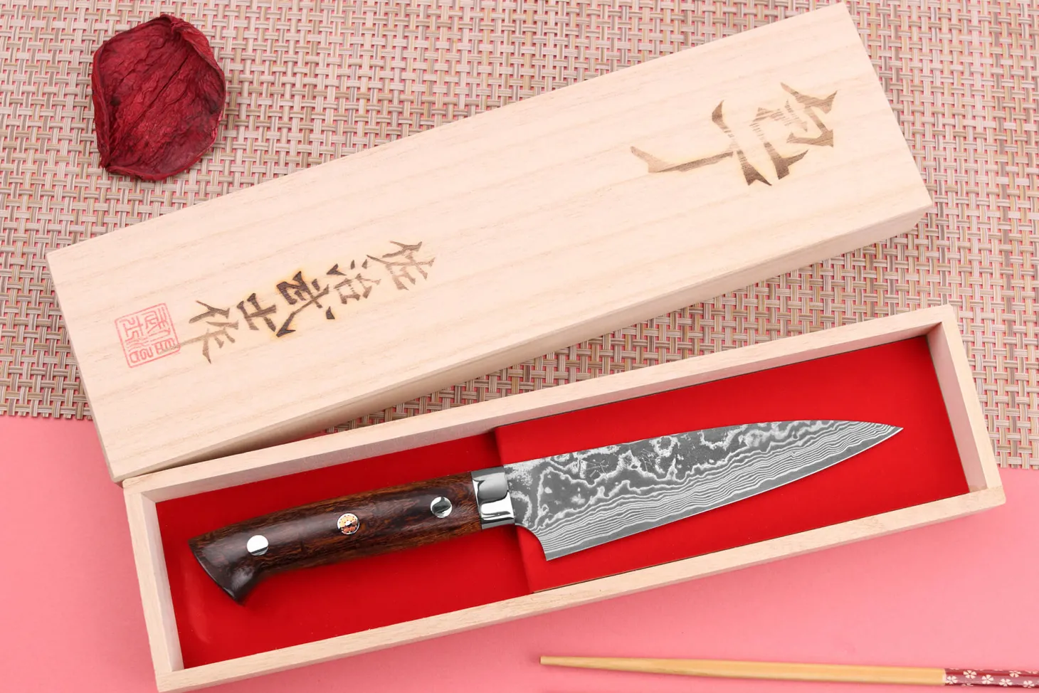 Couteau universel japonais Takeshi Saji R2 Damas Mosaïque 13cm