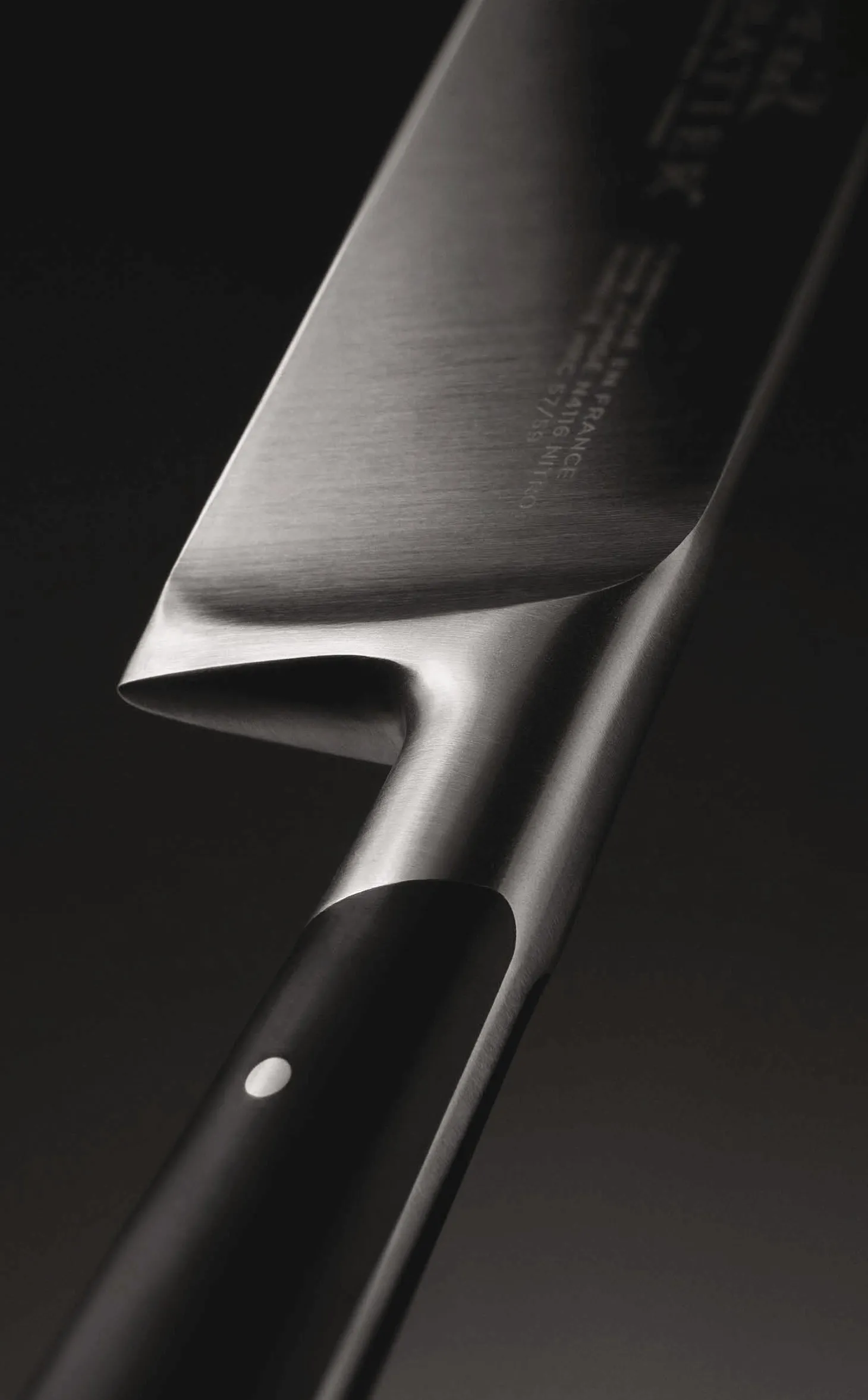 Couteau universel Sabatier Edonist forgé 13cm lame à dents