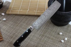 Couteau usuba japonais artisanal Yoshihiro VG10 damas 33 couches 16cm