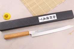 Couteau yanagiba 27cm artisanal japonais Tsunehisa AUS-8 manche en chêne