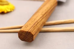 Couteau yanagiba 21cm artisanal japonais Tsunehisa AUS-8 manche en chêne
