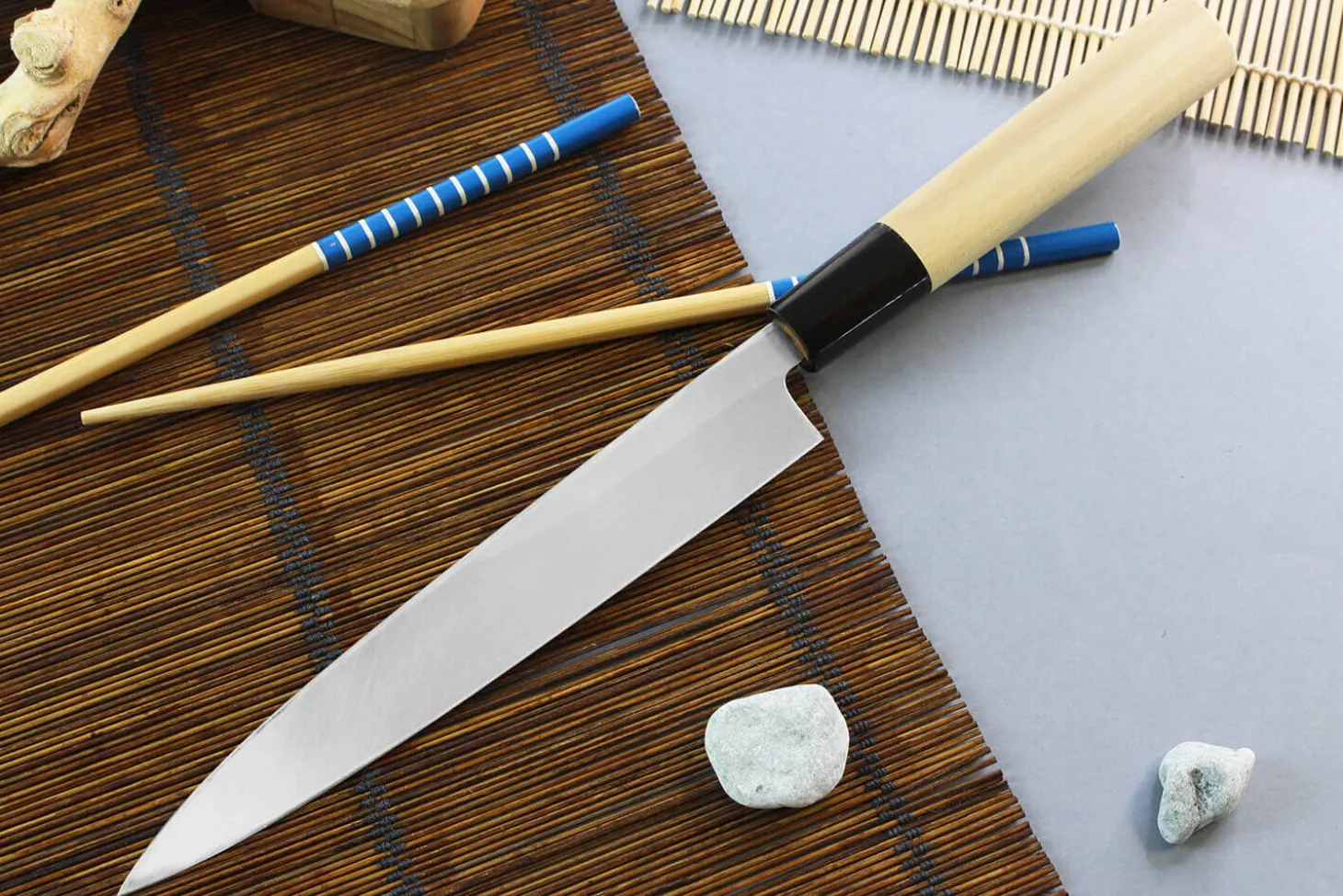 Couteau yanagiba japonais artisanal Yoshihiro Jyosaku White 2 steel
