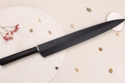 Couteau yanagiba japonais artisanal 33cm Sakai Takayuki Byakko manche en ébène + étui