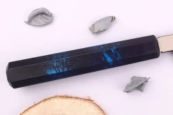 Couteau yanagiba japonais 27cm Sakai Takayuki Nanairo manche en résine laqué bleu
