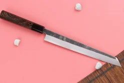 Couteau yanagiba kiritsuke 24cm japonais artisanal Hatsukokoro Shirasagi manche en wengé