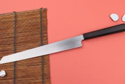 Couteau yanagiba kiritsuke 30cm japonais artisanal Hatsukokoro Shirasagi manche en ébène