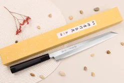 Couteau yanagiba kiritsuke japonais artisanal 27cm Sakai Takayuki Byakko manche en ébène + étui