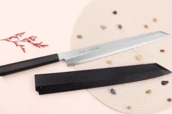 Couteau yanagiba kiritsuke japonais artisanal 33cm Sakai Takayuki Byakko manche en ébène + étui