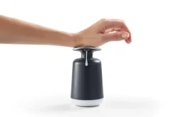 Distributeur de savon Joseph Joseph Presto gris
