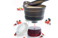 Entonnoir filtrant Mastrad pliable noir en silicone