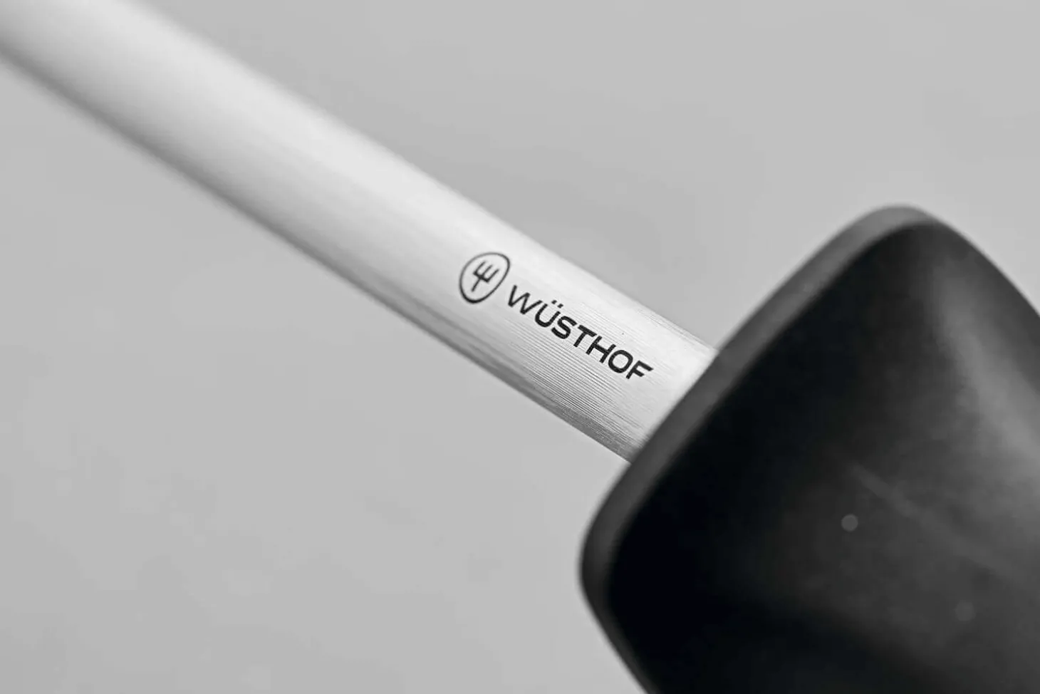 Fusil à aiguiser Wüsthof en acier 23cm grain standard