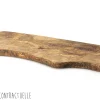 Grande planche à découper aux formes naturelles Continenta en bois d'olivier 50cm
