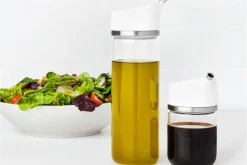 Huilier / vinaigrier OXO en verre avec bec verseur anti goutte