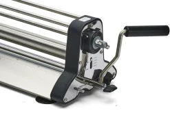 Laminoir multipâte De Buyer PRO en inox et polyamide