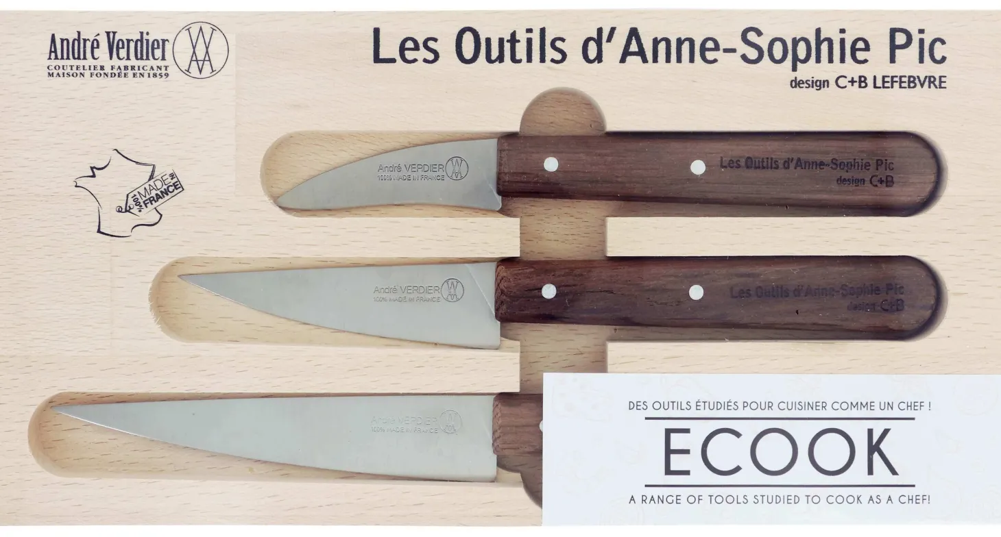 Le coffret 3 couteaux manche chêne d'Anne Sophie Pic selon André Verdier