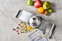 Mandoline De Buyer Revolution avec 3 peignes + chariot et poussoir