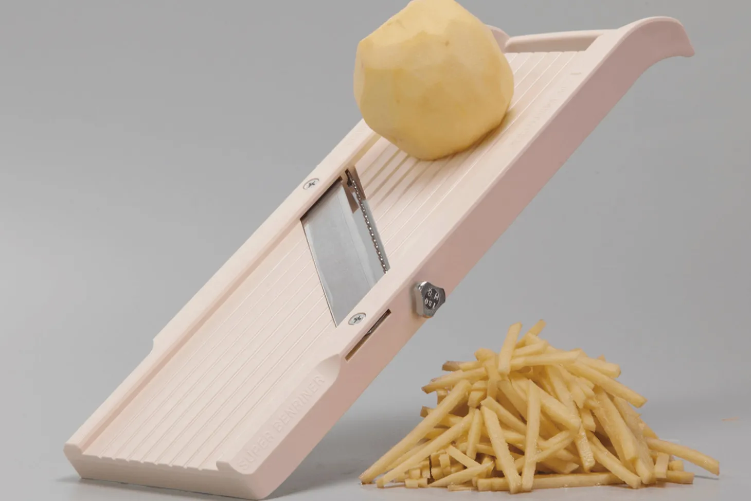 Mandoline japonaise professionnelle Super Benriner 3 lames + poussoir - Epaisseur réglable 0,5 à 4mm