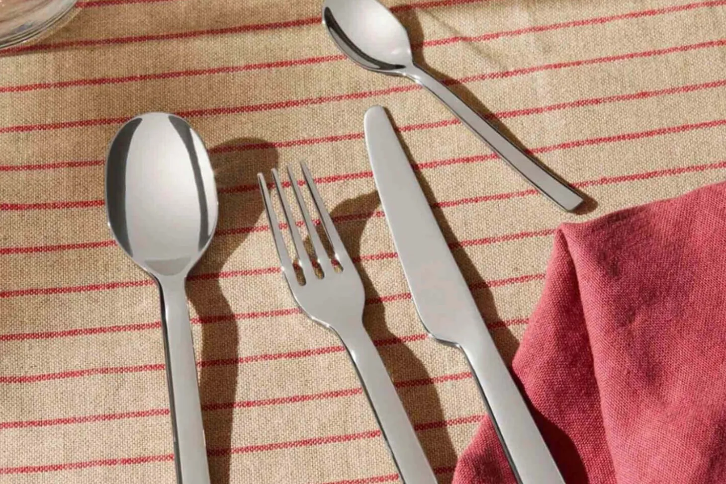Ménagère 24 couverts Alessi Ovale acier inox 18/10 design par Ronan et Erwan Bouroullec